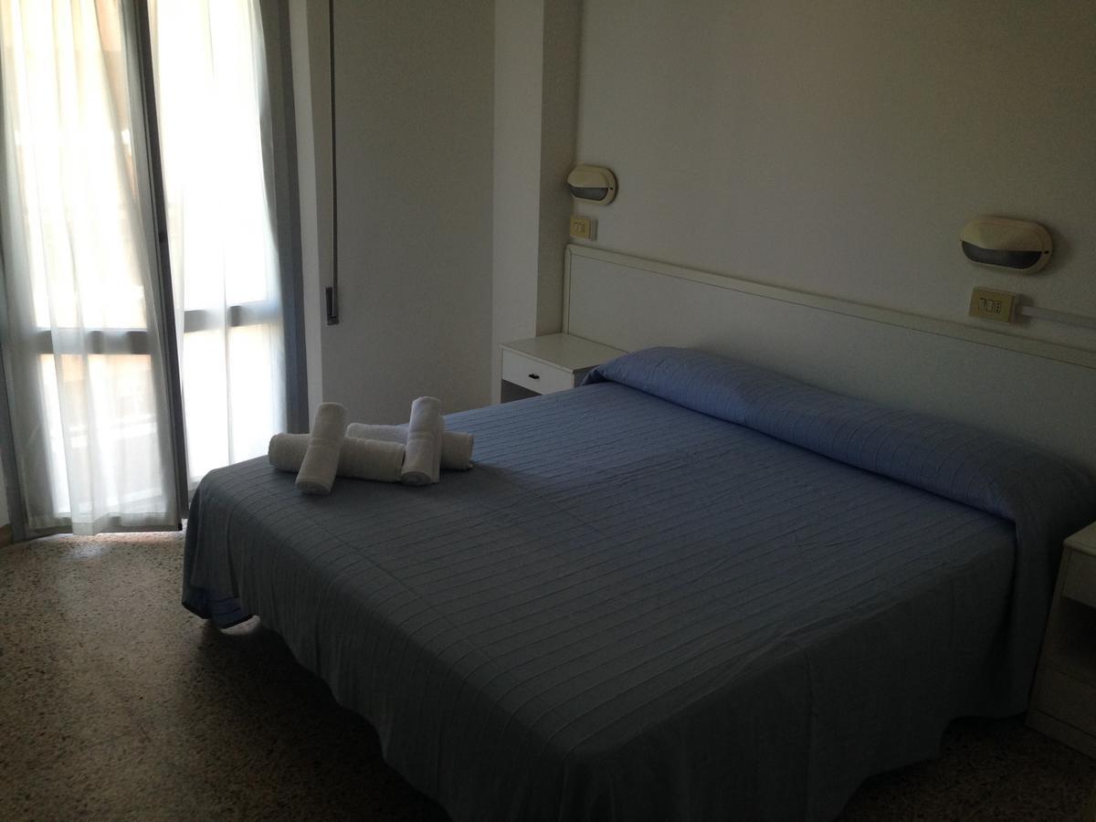 Hotel Cecchini Marebello ภายนอก รูปภาพ